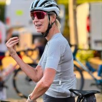 Jill Vale profile